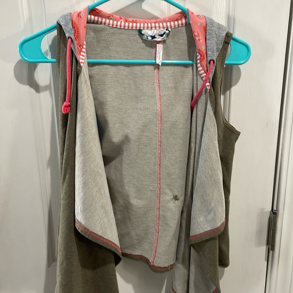 Matilda Jane size 12 vest